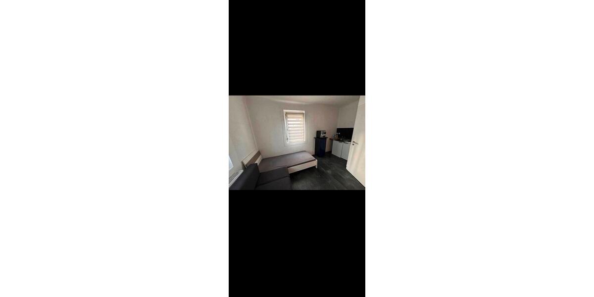 Etagenwohnung Leonberg - 1 Zimmer, 18 m&sup2;, 750&euro; | Angebot:26326734