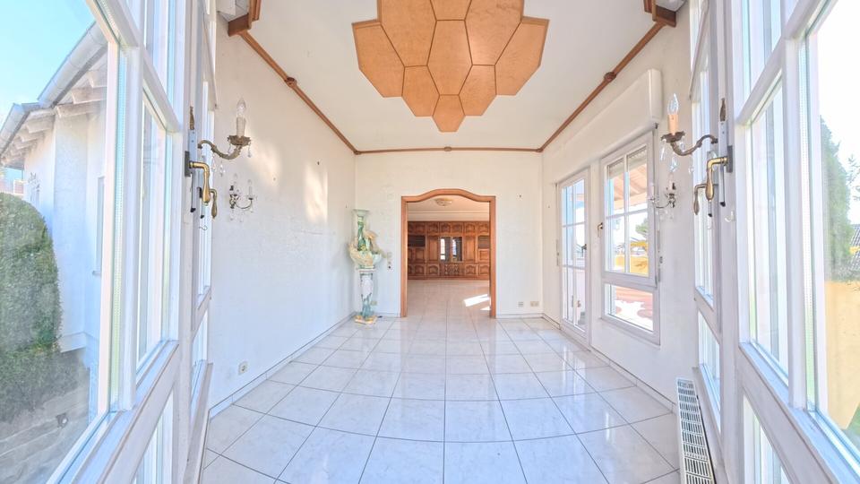 Erdgeschoßwohnung Weil der Stadt - 4.5 Zimmer, 169 m&sup2;, 1.860&euro; | Angebot:25809887