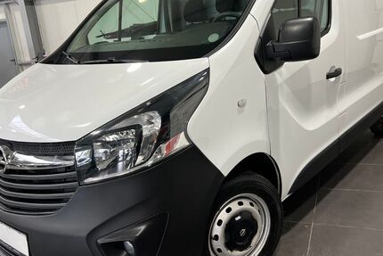 Opel Vivaro 65.000 km 16.495 &euro; Bretten 75015