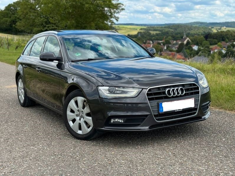 Audi A4 268.000 km 7.999 &euro; Bruchsal 76646