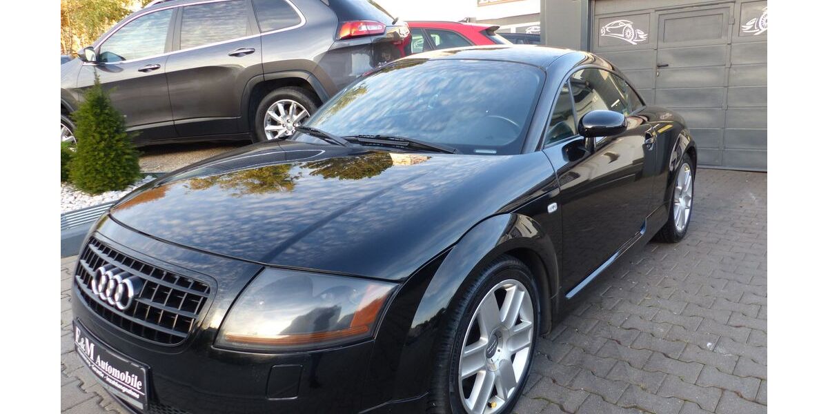 Audi TT 221.326 km 5.980 € Magstadt 71106