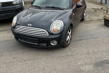 Mini Cooper 189.000 km 2.490 € MÖNSHEIM 71297