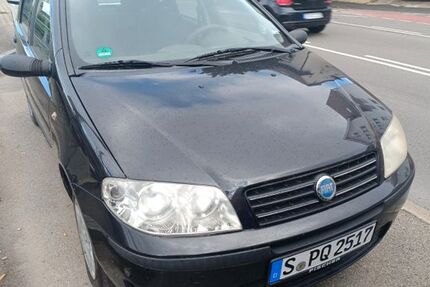 Fiat Punto 176.000 km 799 € Stuttgart 70327