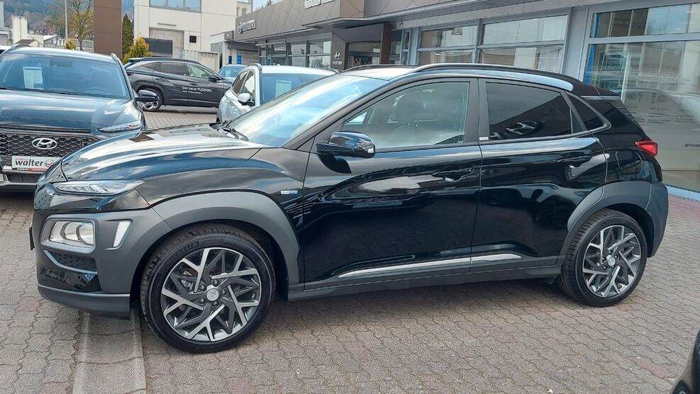 Hyundai KONA 56.000 km 17.990 € Bad Liebenzell 75378