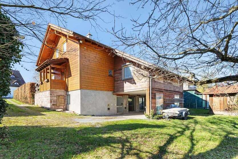 Haus zum Kaufen in Neuenbürg Dennach 695.000 € 156 m²