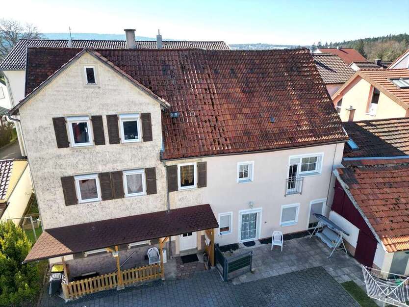 Haus zum Kaufen in Pforzheim 379.000 € 142 m²