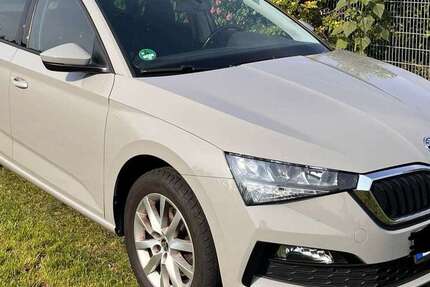Skoda Scala 93.000 km 13.500 € Stuttgart 70374