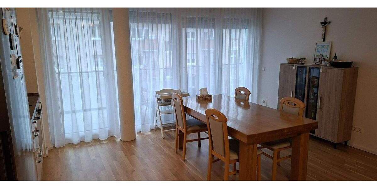 Etagenwohnung Pforzheim Weststadt - 3 Zimmer, 77 m&sup2;, 305.000&euro; | Angebot:25751211