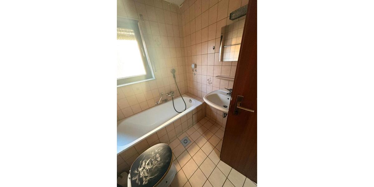 Erdgeschoßwohnung Sersheim - 2 Zimmer, 40 m&sup2;, 650&euro; | Angebot:26615317