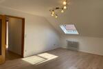 Dachgeschoßwohnung Sternenfels - 3 Zimmer, 69 m&sup2;, 750&euro; | Angebot:25963149