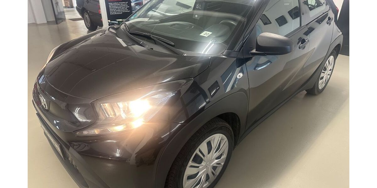 Toyota Aygo (X) 63.898 km 11.490 € LEONBERG 71229