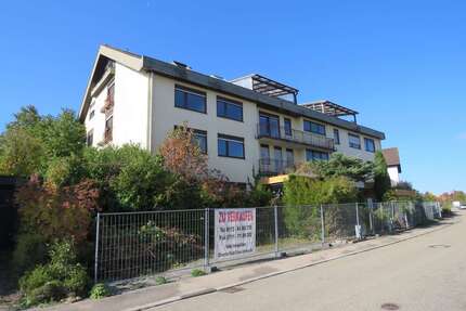 Haus zum Kaufen in Ettlingen-Schöllbronn 947.000 € 981 m² 40 zimmer