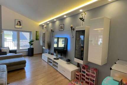 Wohnung zum Kaufen in Bruchsal-Helmsheim 315.000 € 96 m² 3 zimmer