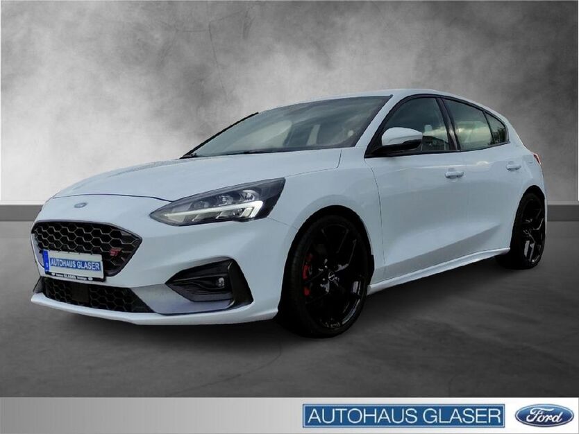 Ford Focus 82.600 km 22.490 € Illingen - Schützingen 75428