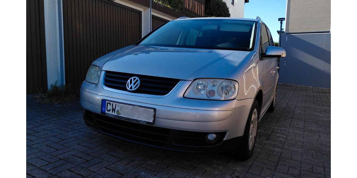 VW Touran 288.000 km 2.500 &euro; Schömberg 75328