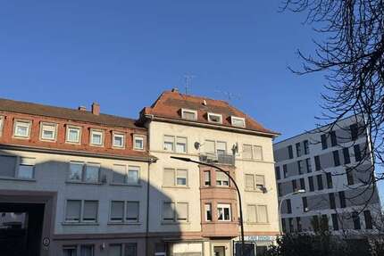 Wohnung Pforzheim Nordstadt - 5 Zimmer, 140 m&sup2;, 249.000&euro; | Angebot:23719493