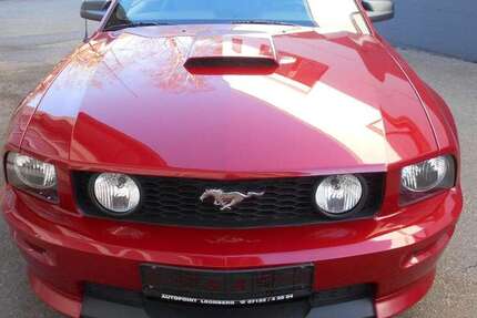 Ford Mustang 59.000 km 21.990 &euro; Leonberg 71229