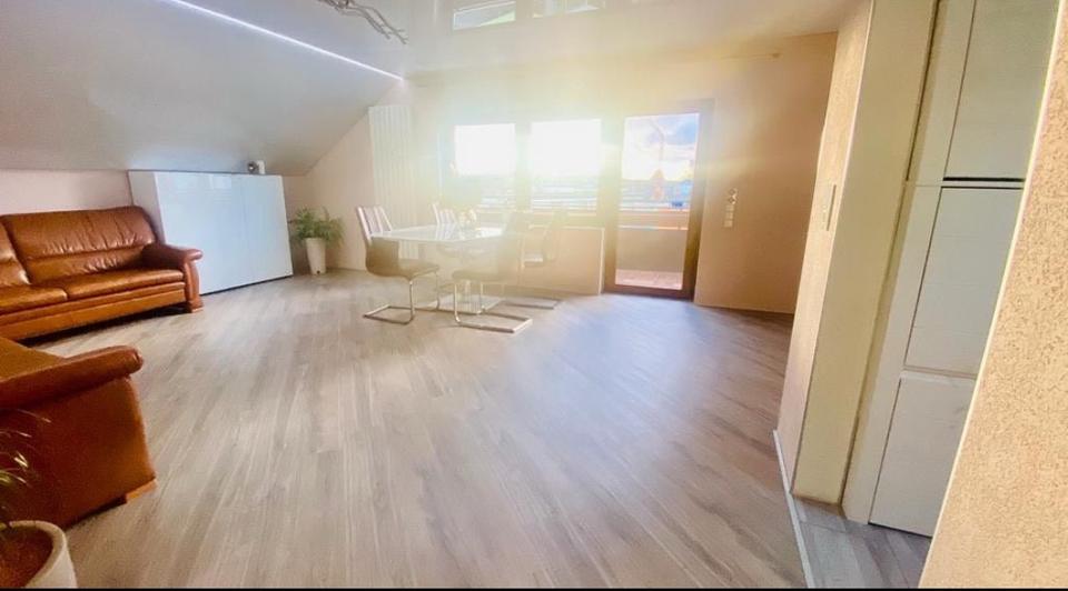 Dachgeschoßwohnung Bretten - 3.5 Zimmer, 100 m&sup2;, 299.000&euro; | Angebot:26521272