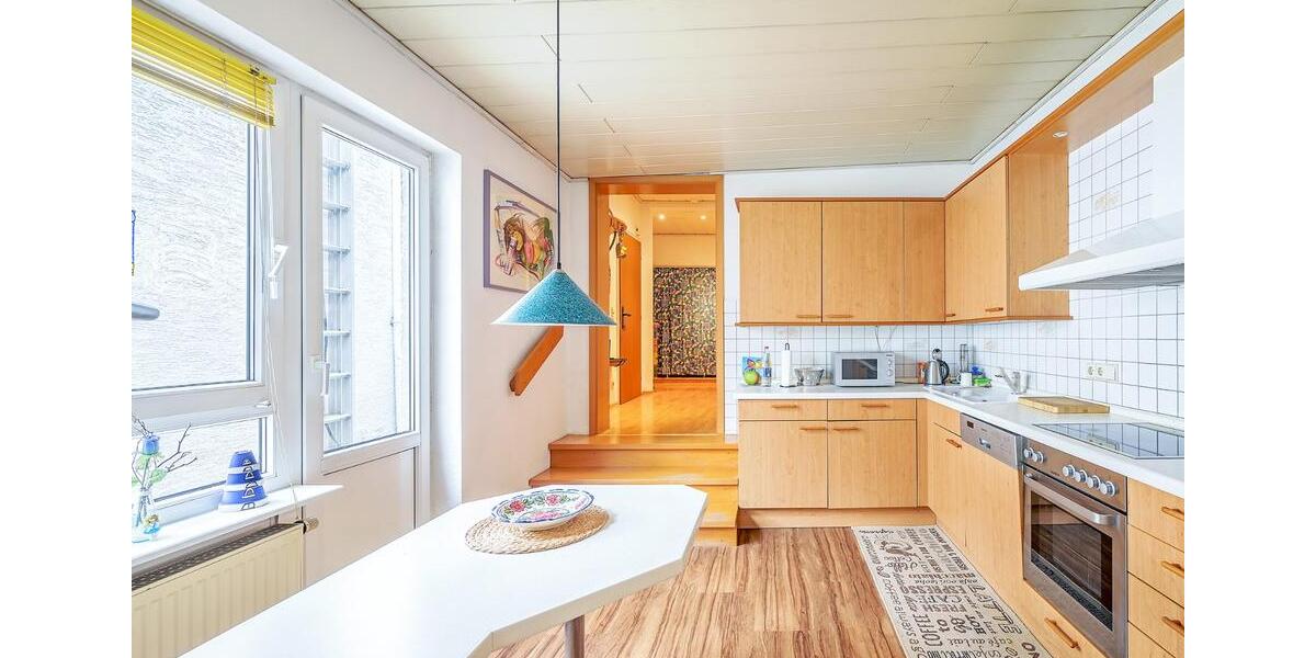 Mehrfamilienhaus, Wohnhaus Karlsruhe Rüppurr - 8 Zimmer, 184 m&sup2;, 780.000&euro; | Angebot:26480357
