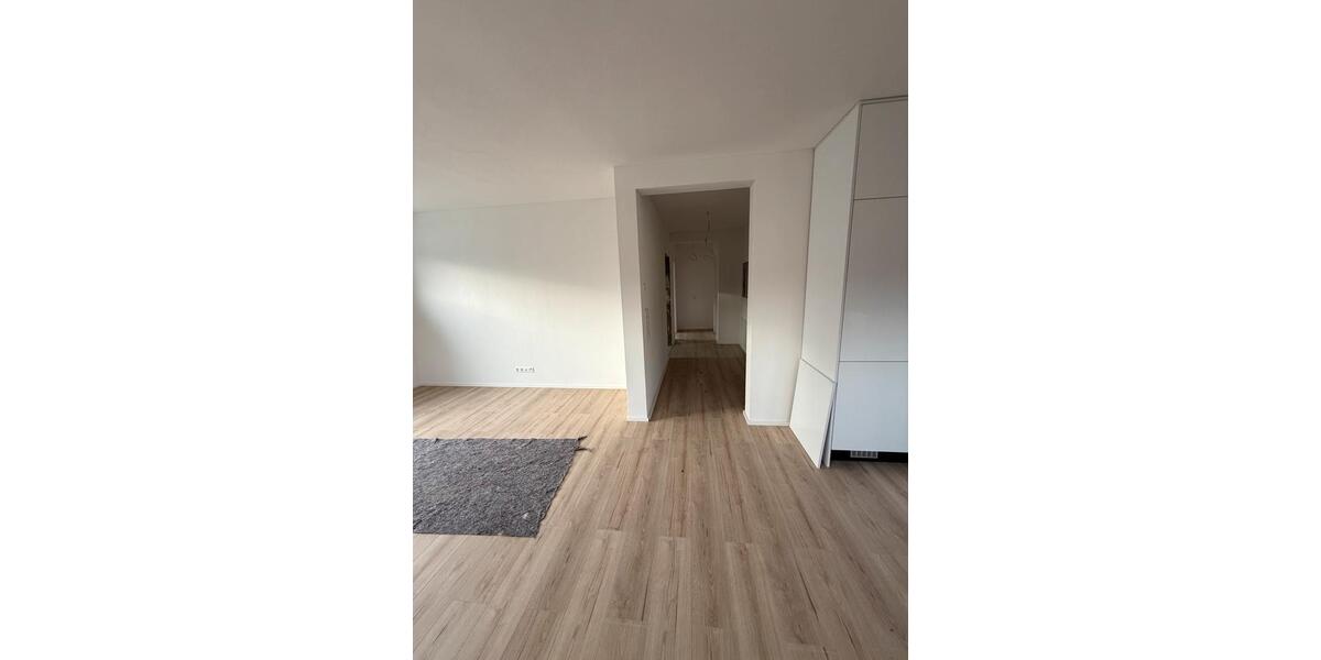Etagenwohnung Calw - 3.5 Zimmer, 85 m&sup2;, 1.300&euro; | Angebot:25746064