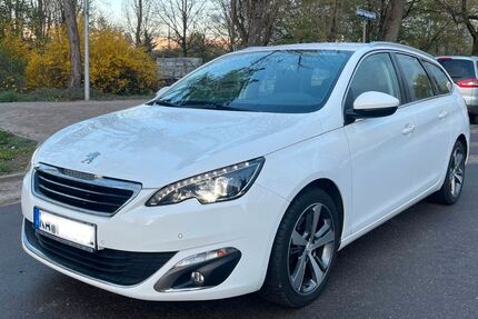 Peugeot 308 140.000 km 9.100 &euro; Karlsruhe 76133