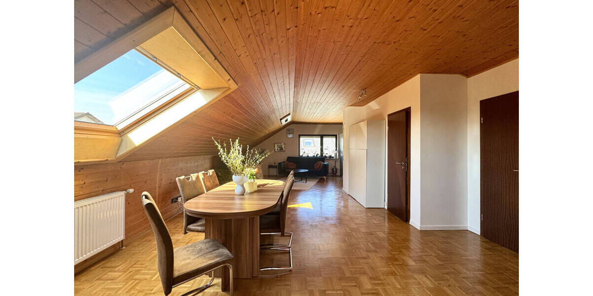 Mehrfamilienhaus, Wohnhaus Sachsenheim / Kleinsachsenheim Kleinsachsenheim - 8 Zimmer, 220 m&sup2;, 649.000&euro; | Angebot:26751921