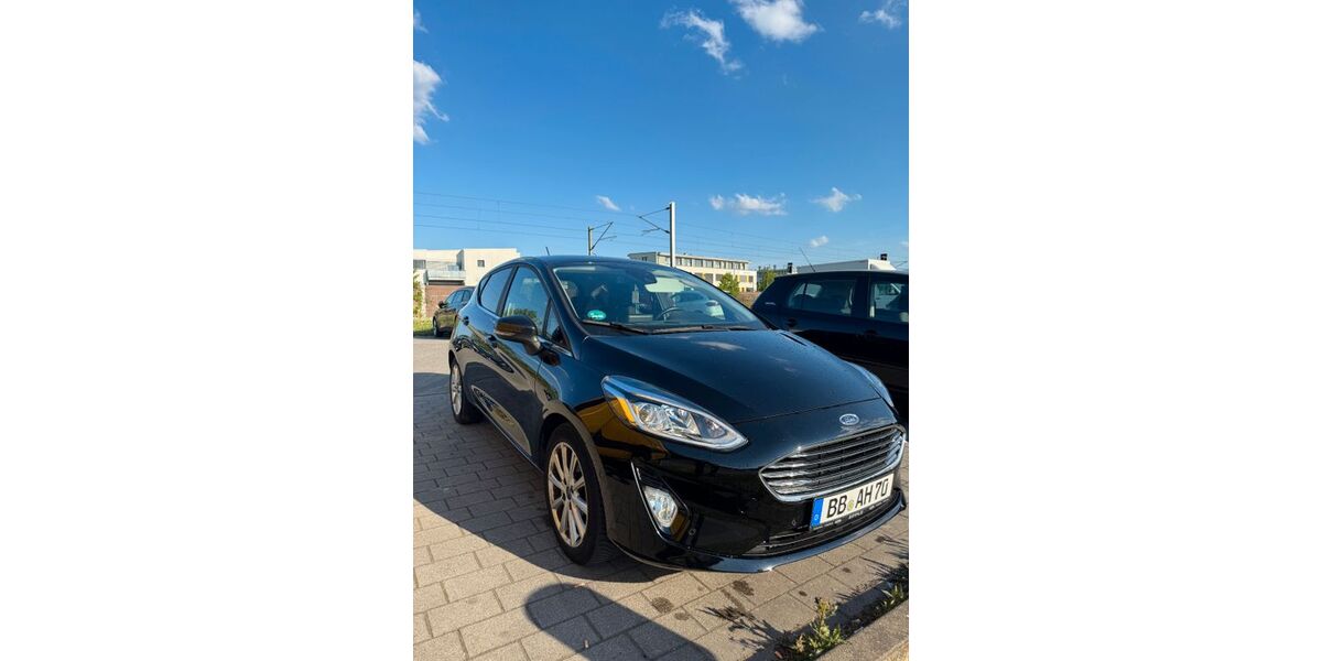 Ford Fiesta 111.000 km 10.499 &euro; Sindelfingen 71069