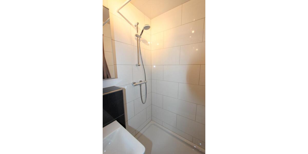 voll möbliertes Mini-Apartment in KA für Studentin oder Pendler 1 zimmer