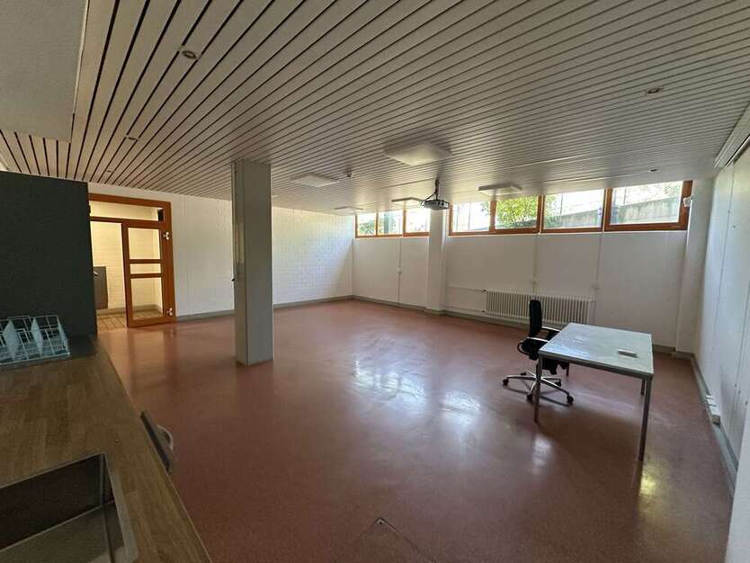 Büro in Ditzingen 700 € 110 m²