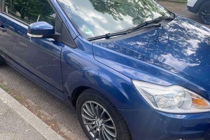 Ford Focus 180.000 km 1.700 &euro; Karlsruhe 76187