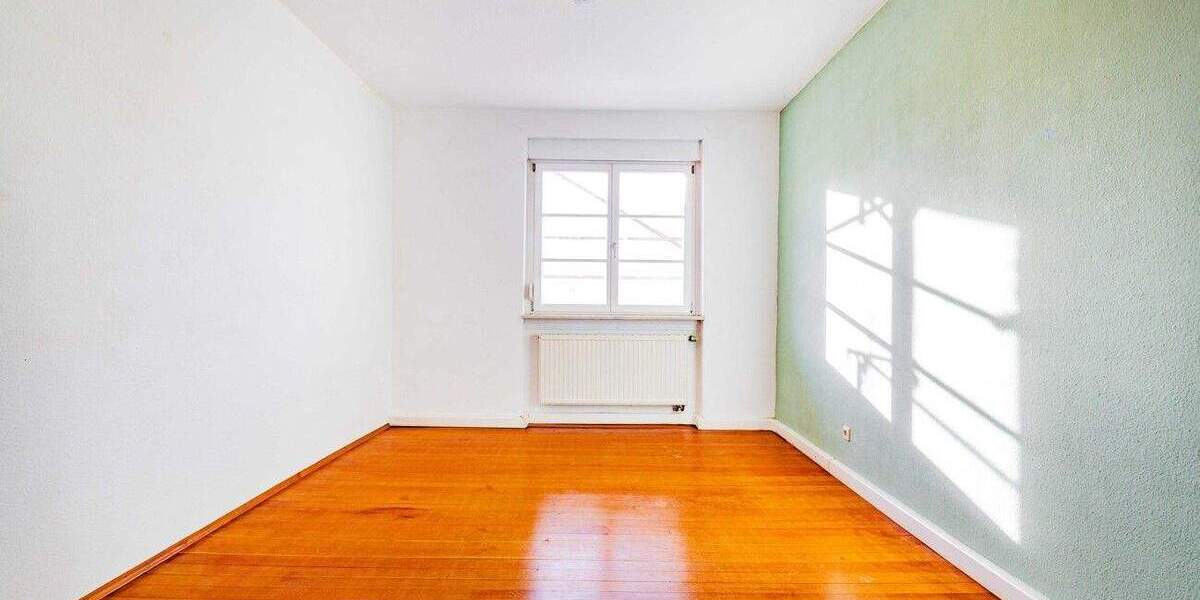 Etagenwohnung Karlsruhe Mühlburg - 4 Zimmer, 110 m&sup2;, 487.000&euro; | Angebot:25730105