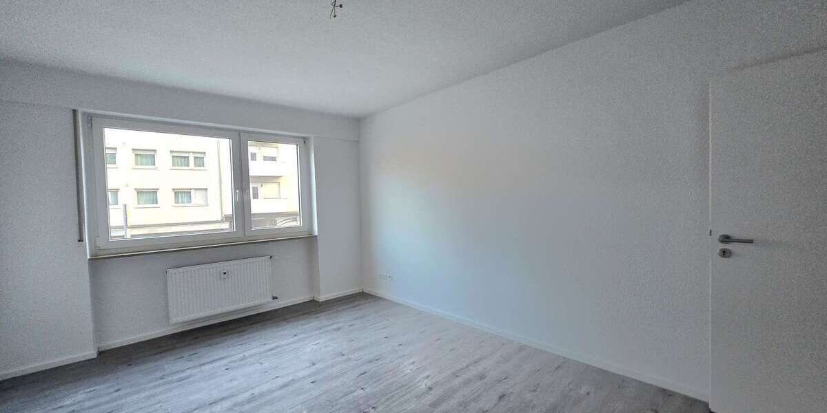 Etagenwohnung Pforzheim Dillweißenstein - 3 Zimmer, 86 m&sup2;, 890&euro; | Angebot:25715953