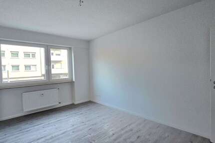 Wohnung Pforzheim Dillweißenstein - 3 Zimmer, 86 m&sup2;, 890&euro; | Angebot:25715953