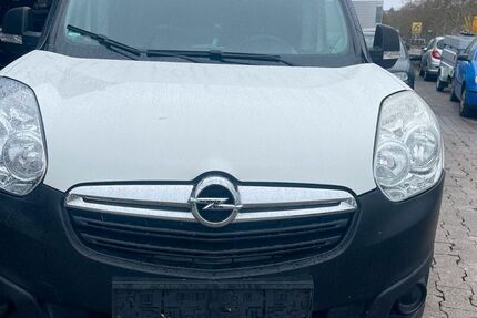 Opel Combo 105.815 km 6.999 &euro; Pforzheim 75179