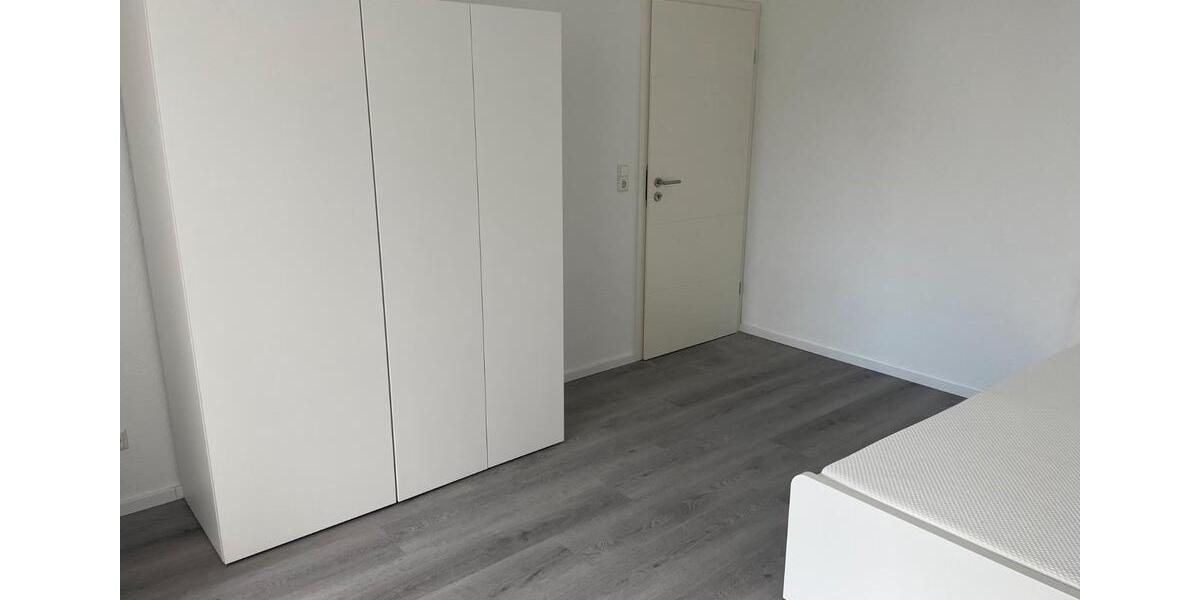 Etagenwohnung Karlsruhe Mühlburg - 5 Zimmer, 117 m&sup2;, 500&euro; | Angebot:26084835