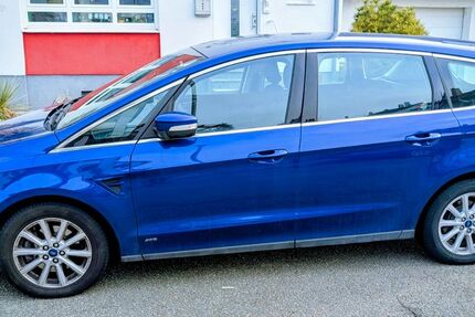 Ford S-Max 131.000 km 15.500 &euro; Gaggenau 76571