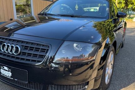 Audi TT 195.000 km 3.990 € Feuerbach Stuttgart 70469