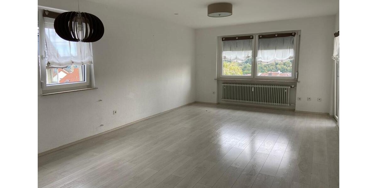Etagenwohnung Pforzheim Eutingen - 3 Zimmer, 98 m&sup2;, 1.150&euro; | Angebot:25395858