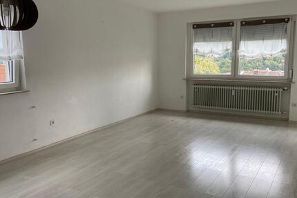 Wohnung Pforzheim Eutingen - 3 Zimmer, 98 m&sup2;, 1.150&euro; | Angebot:25395858