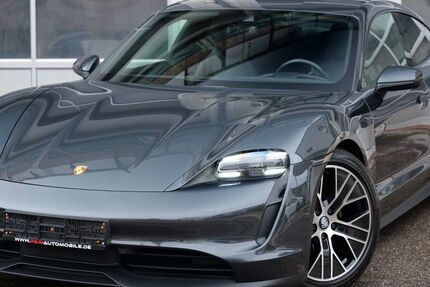 Porsche Taycan 68.942 km 53.800 € Gerlingen 70839