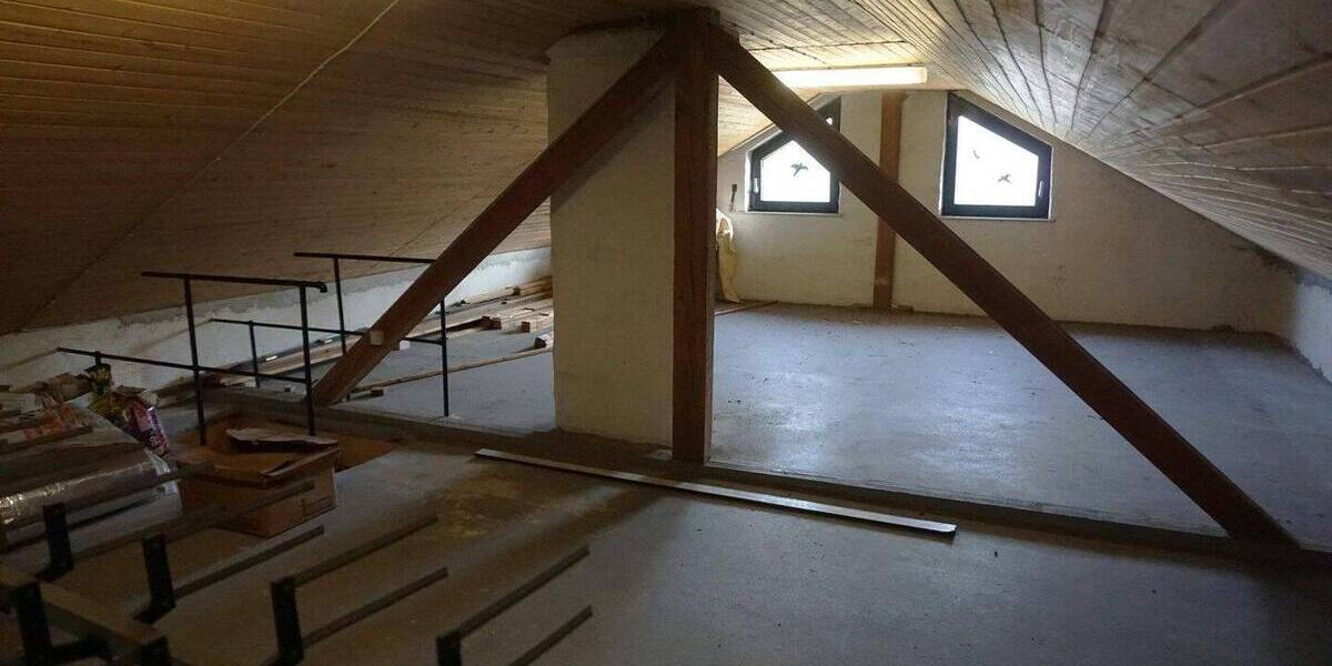 Doppelhaushälfte Bruchsal - 7 Zimmer, 162 m&sup2;, 425.000&euro; | Angebot:26534949