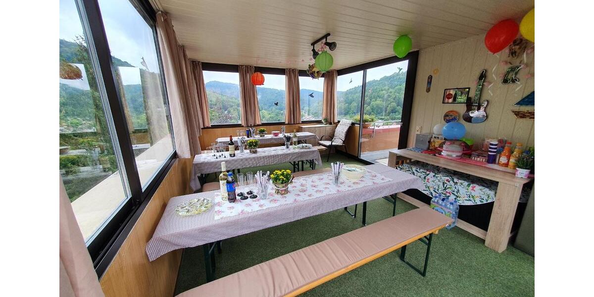 Einfamilienhaus Bad Herrenalb - 3.5 Zimmer, 120 m&sup2;, 1.050&euro; | Angebot:25636980