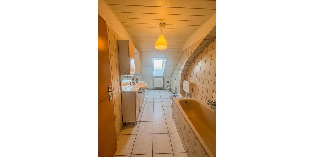 Dachgeschoßwohnung Wurmberg - 5 Zimmer, 128 m&sup2;, 299.000&euro; | Angebot:24652763