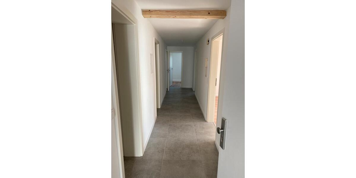 Erdgeschoßwohnung Wildberg - 3 Zimmer, 94 m&sup2;, 915&euro; | Angebot:25477862