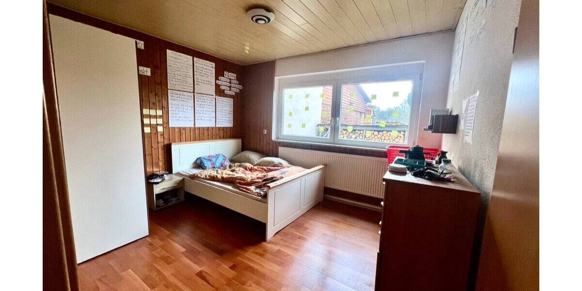 Mehrfamilienhaus, Wohnhaus Kraichtal Landshausen - 7 Zimmer, 280 m&sup2;, 390.000&euro; | Angebot:25745450