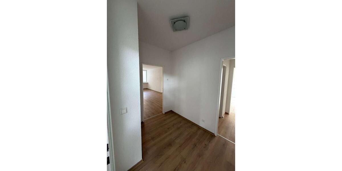 Etagenwohnung Karlsruhe Wettersbach - 4 Zimmer, 126 m&sup2;, 1.360&euro; | Angebot:23227721