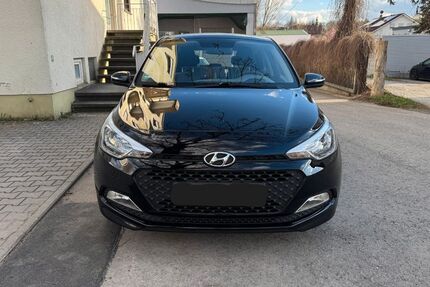 Hyundai i20 110.000 km 5.800 &euro; Renningen 71272