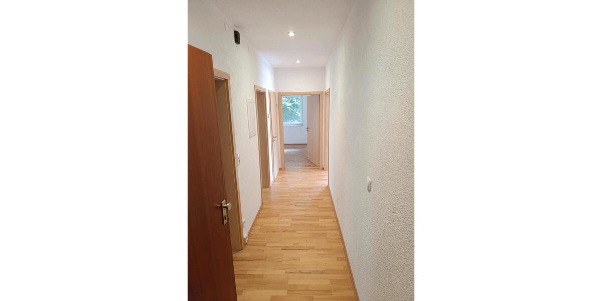 Erdgeschoßwohnung Bad Liebenzell - 2 Zimmer, 60 m&sup2;, 155.000&euro; | Angebot:26024343