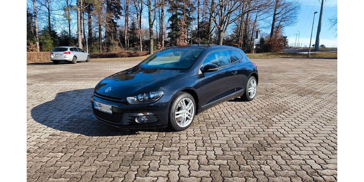 VW Scirocco 32.000 km 11.000 &euro; Engelsbrand 75331