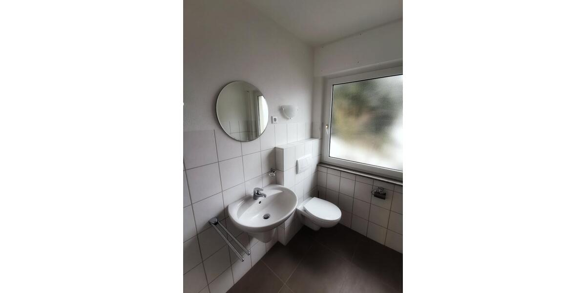 Haus mit großem Garten: 150m² Wohnfläche, Terasse, Garage, Garten 7 zimmer